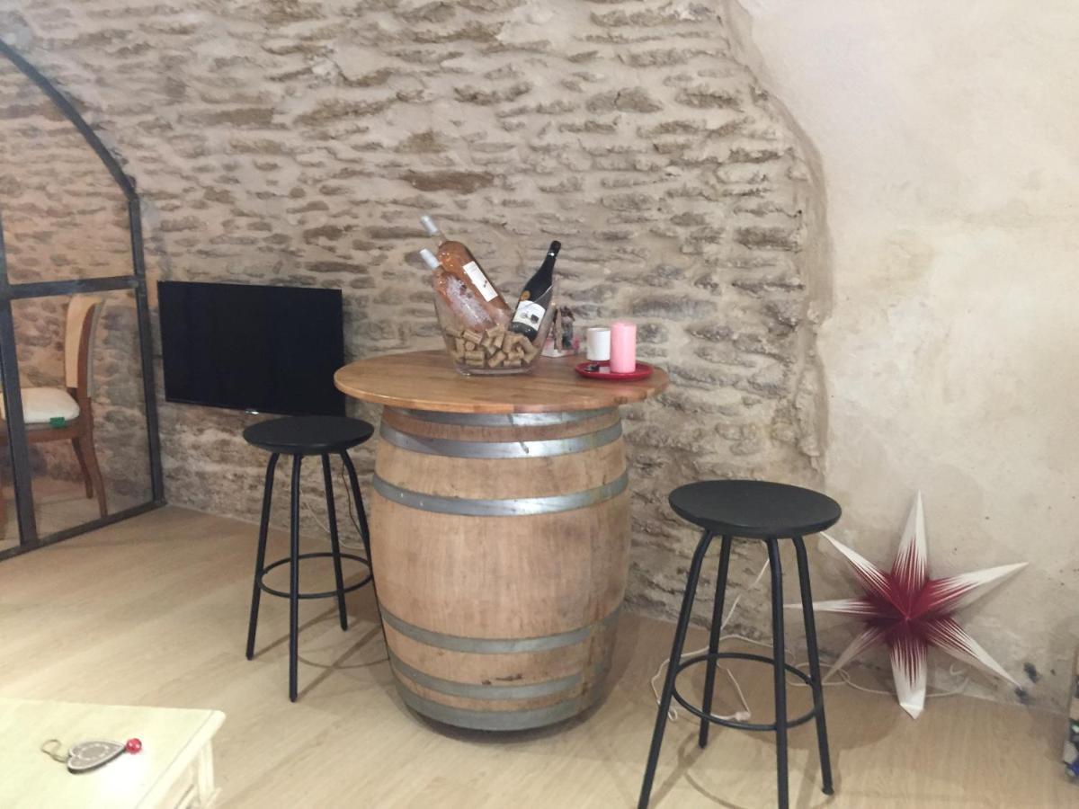 Chambre D Hote De Charme Avec Plein D Authenticite Du 13 Eme Siecle Châteauneuf-du-Pape Eksteriør billede