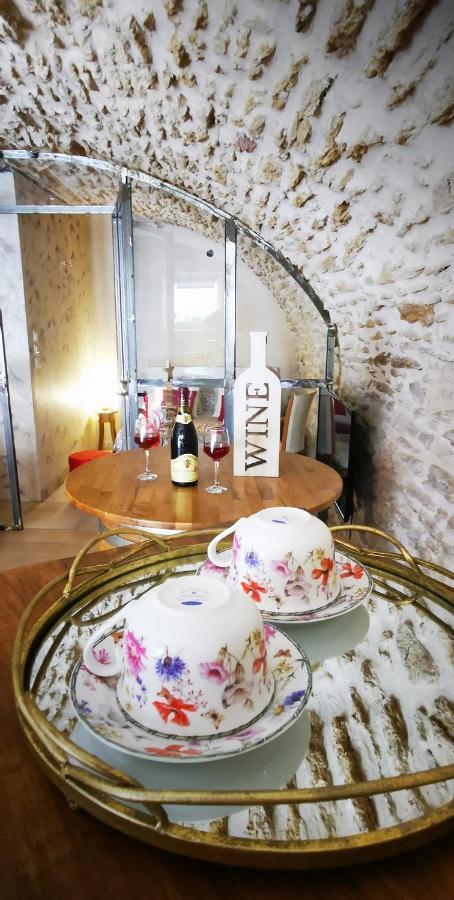 Chambre D Hote De Charme Avec Plein D Authenticite Du 13 Eme Siecle Châteauneuf-du-Pape Eksteriør billede